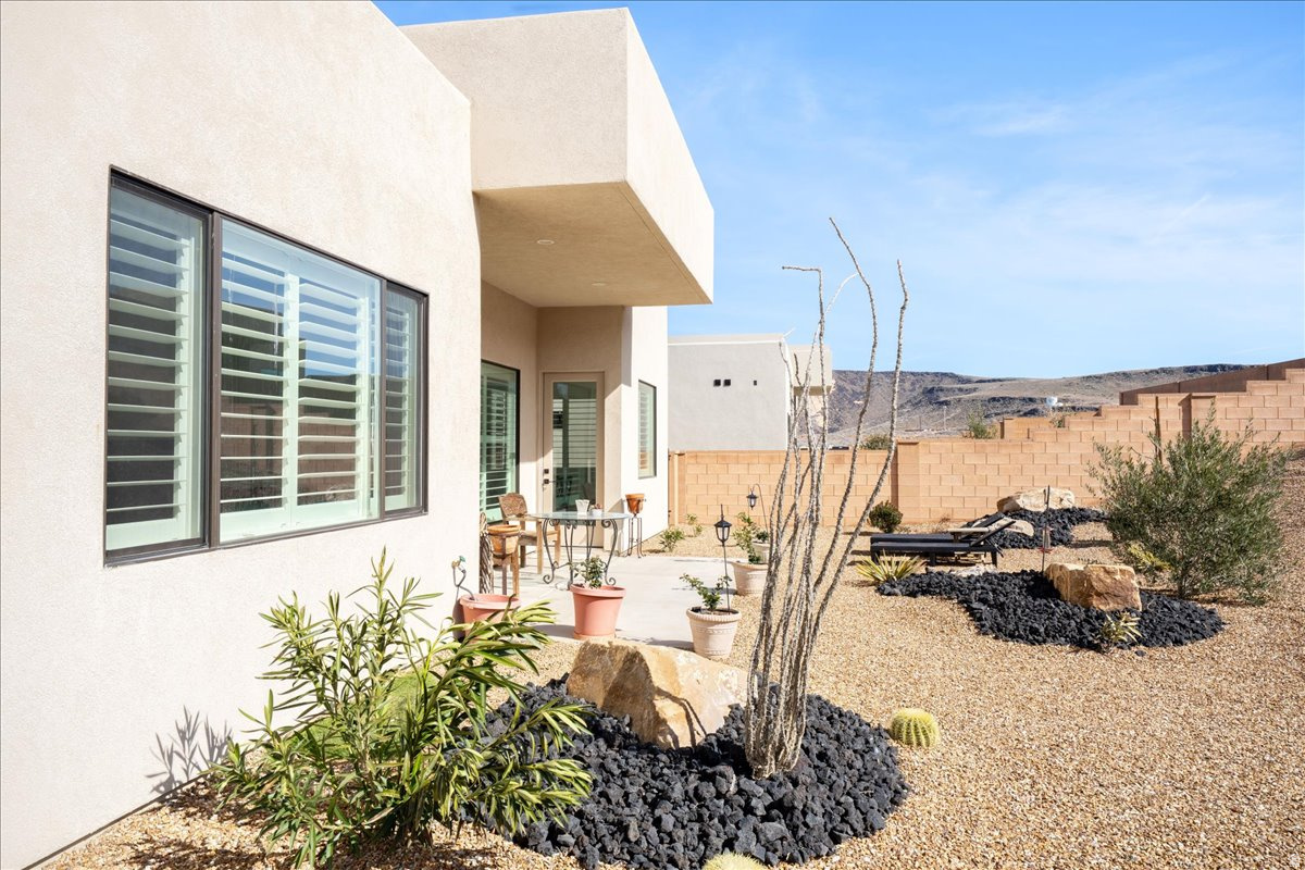 LEDGES OF ST GEORGE POCKET MESA 5 - Residential