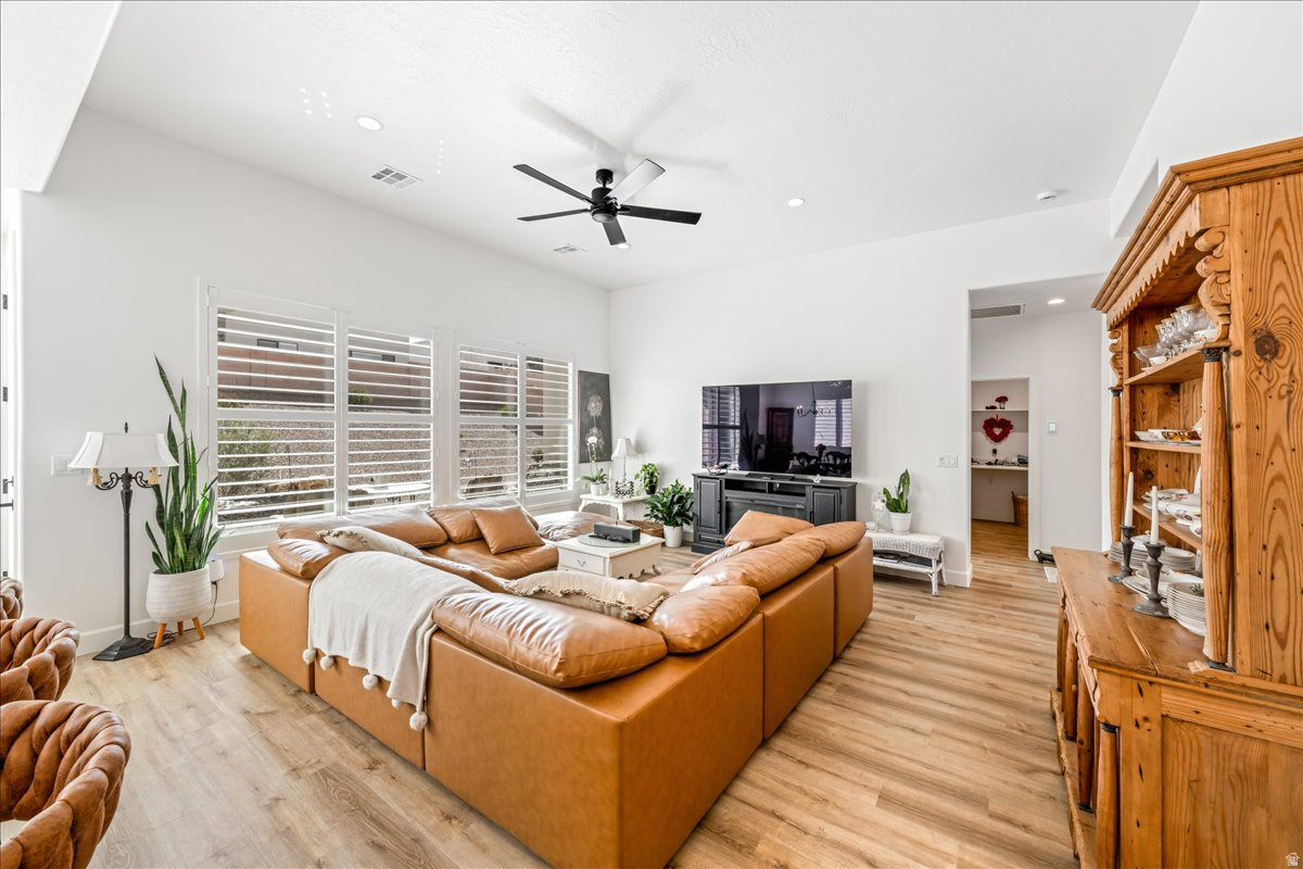 LEDGES OF ST GEORGE POCKET MESA 5 - Residential