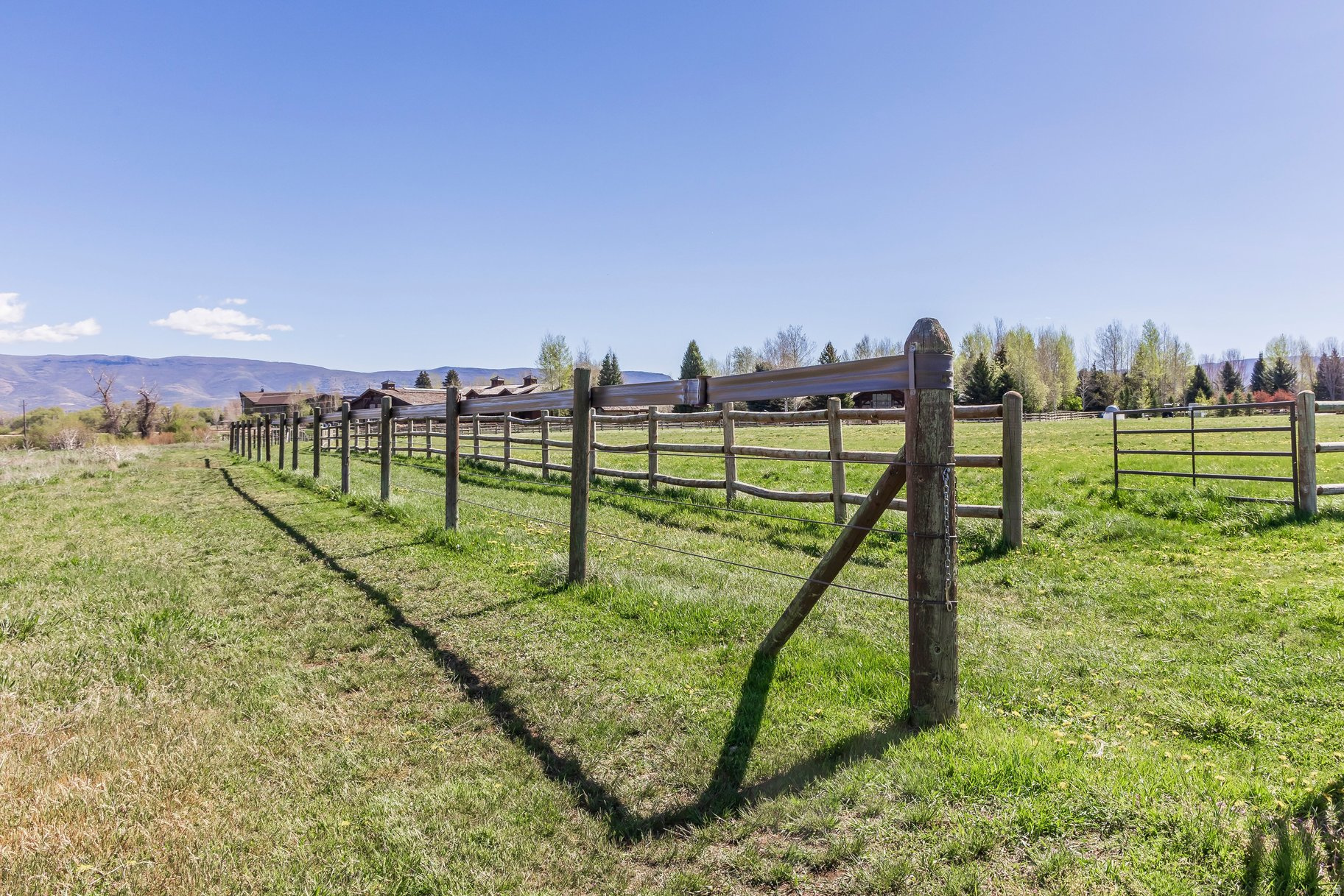 WINTERTON FARMS - Land
