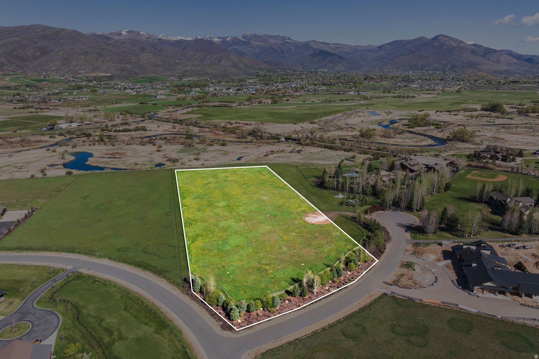 WINTERTON FARMS - Land