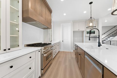 Tiny photo for 82 E 1900 S, Payson, UT 84651 (MLS # 2141919)