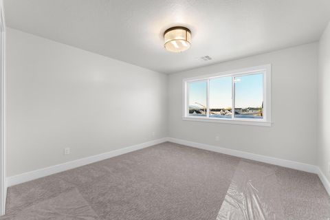 Tiny photo for 82 E 1900 S, Payson, UT 84651 (MLS # 2141919)