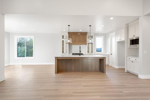 Tiny photo for 82 E 1900 S, Payson, UT 84651 (MLS # 2141919)