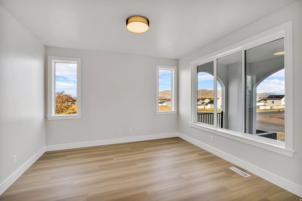 Photo of 82 E 1900 S, Payson, UT 84651 (MLS # 2141919)