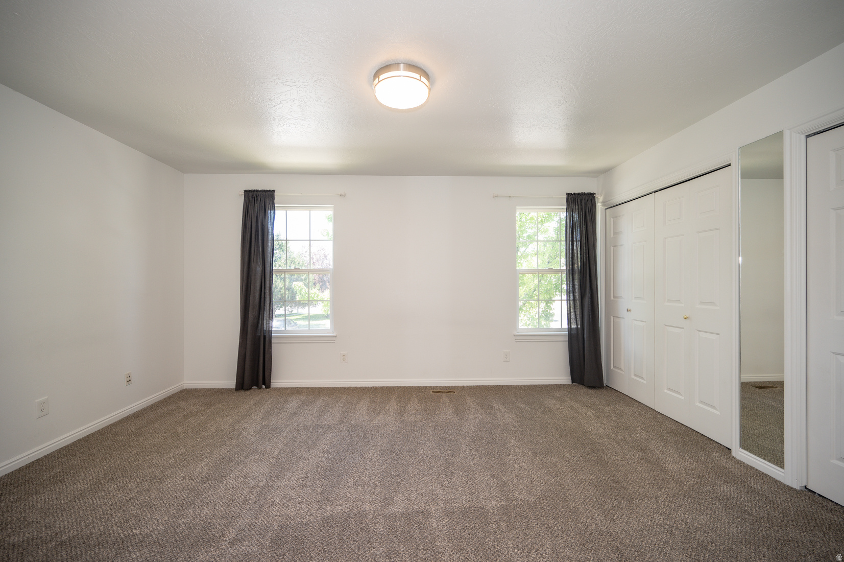 RIDGE - Residential Lease