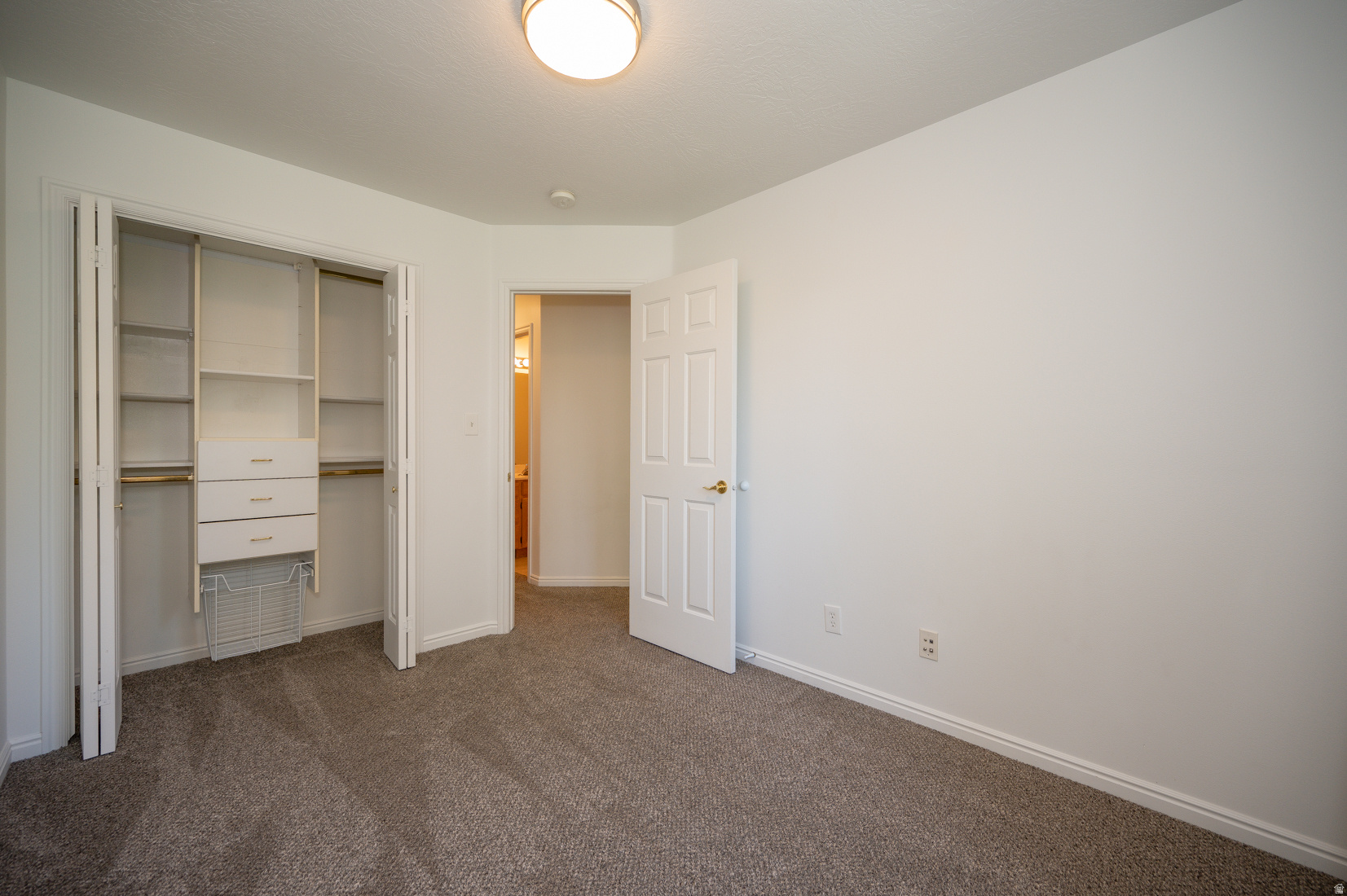 RIDGE - Residential Lease