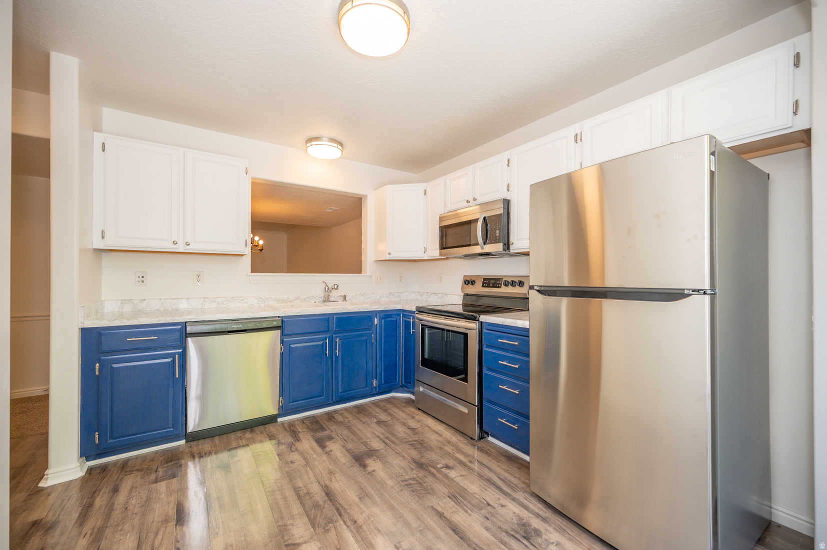RIDGE - Residential Lease