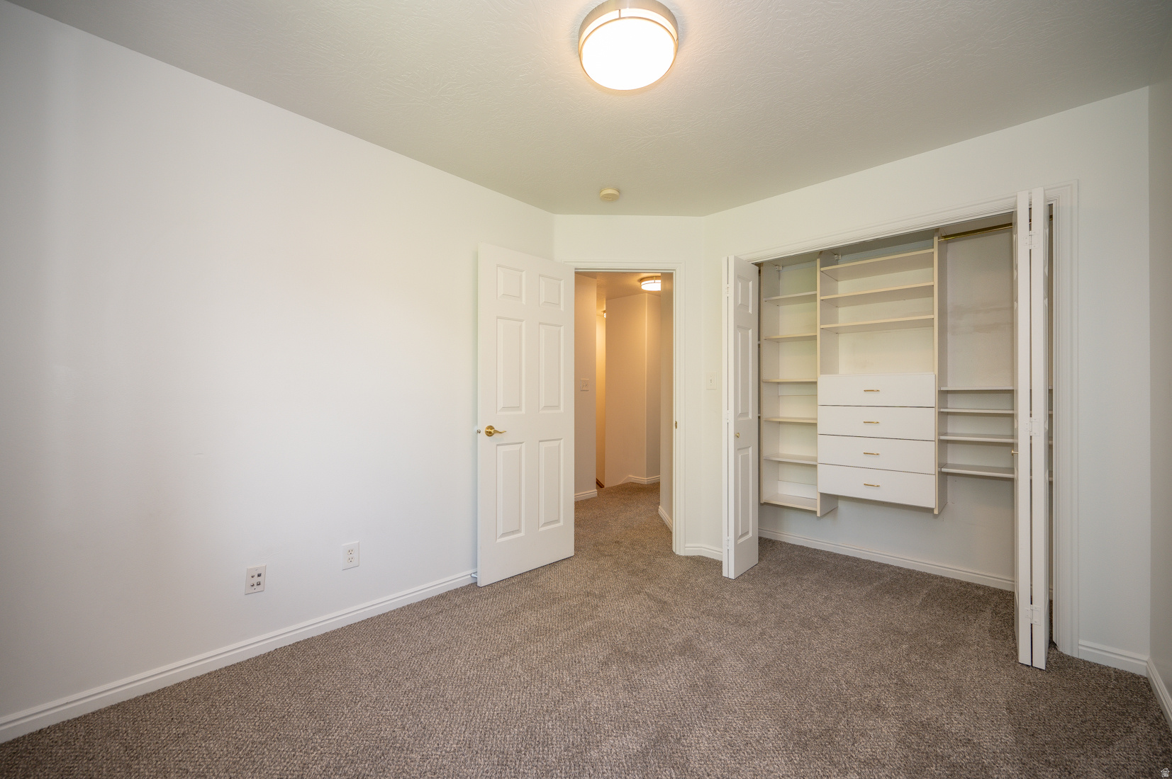 RIDGE - Residential Lease