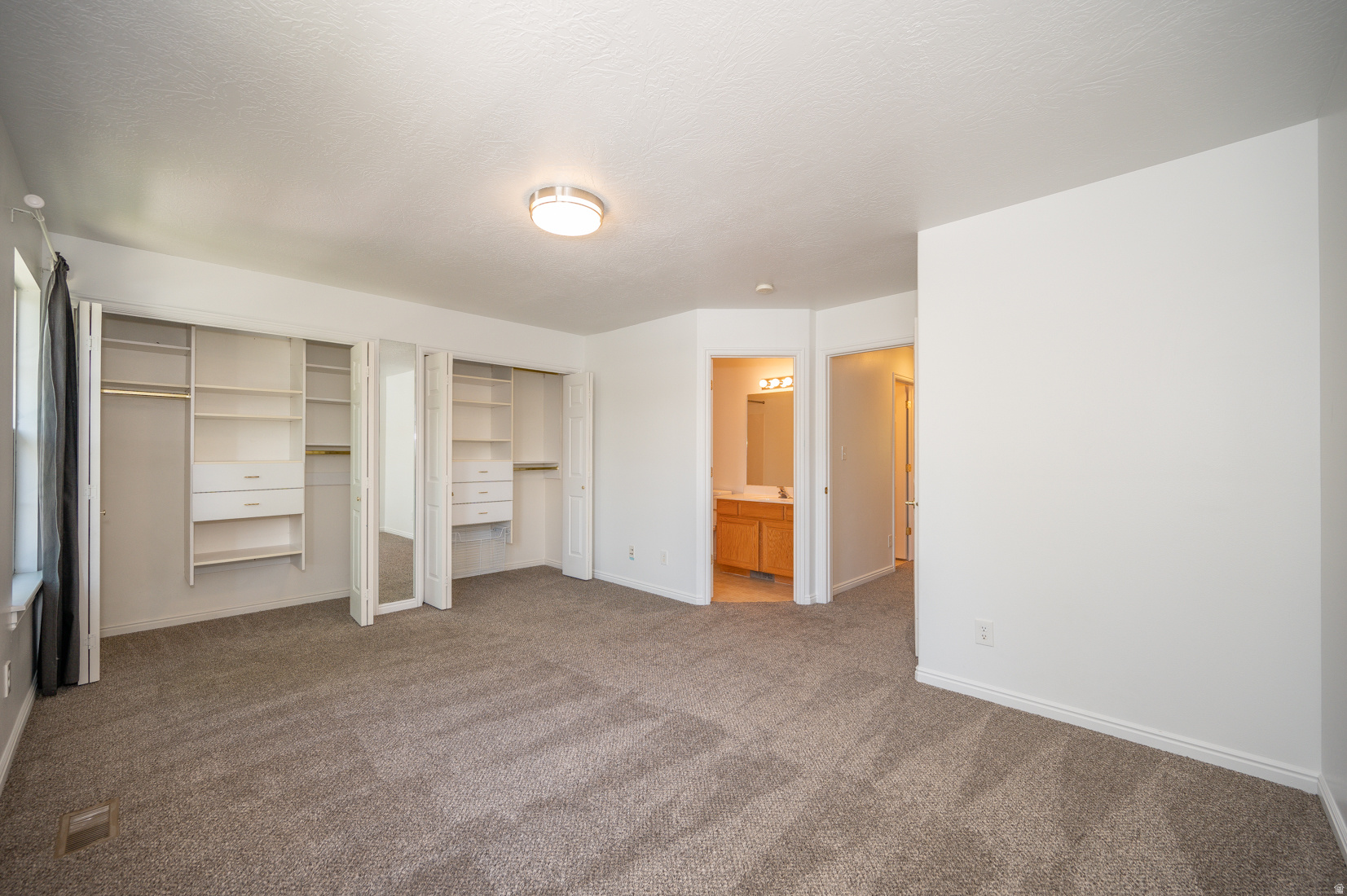 RIDGE - Residential Lease