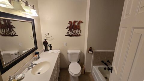 Tiny photo for 11077 S SUSAN DR E, Sandy, UT 84092 (MLS # 2127059)