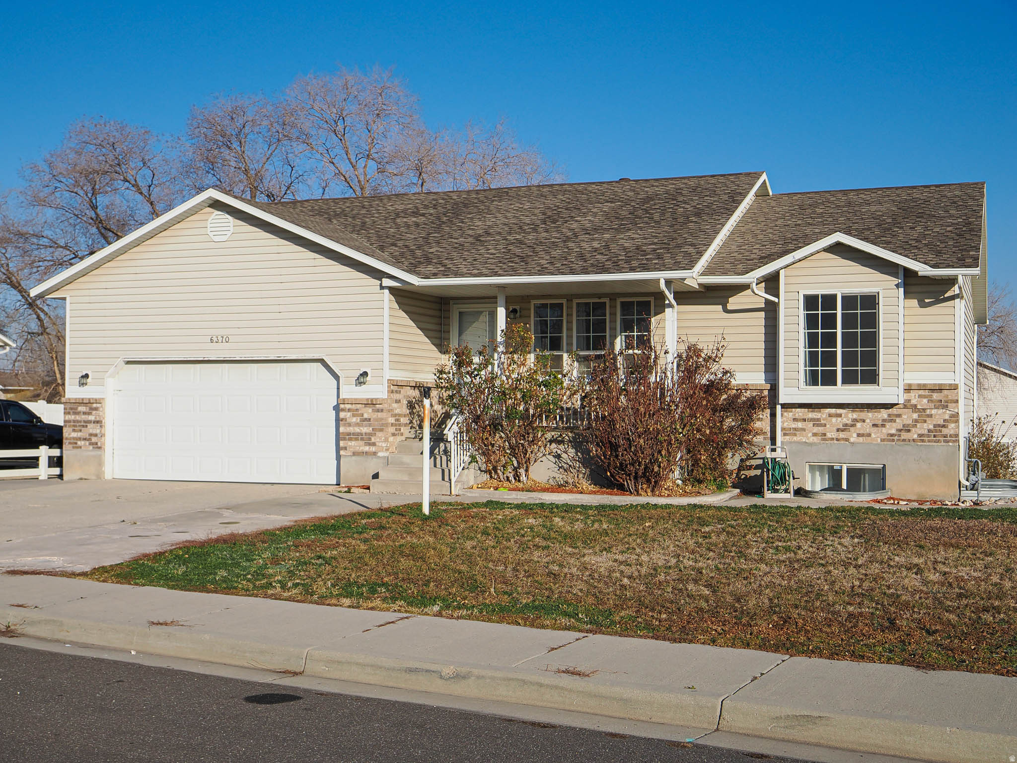 SETTLERS POINT - Residential