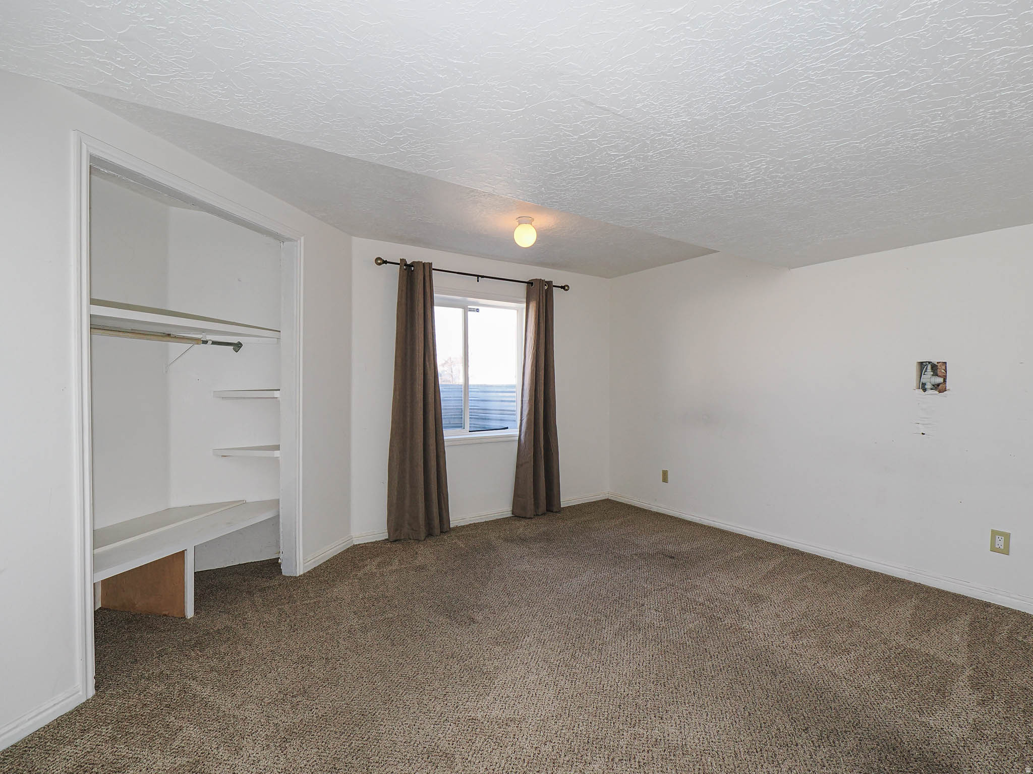 SETTLERS POINT - Residential