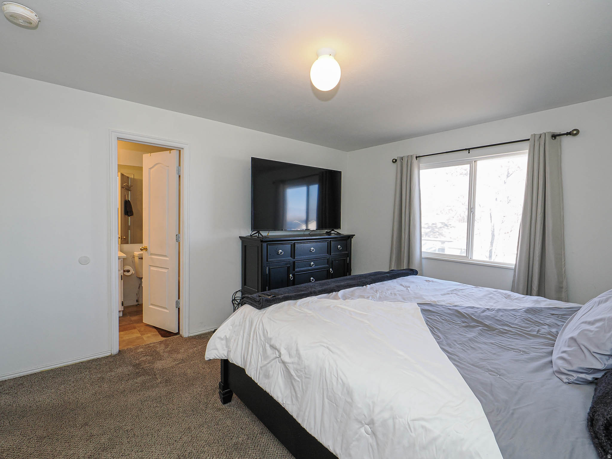 SETTLERS POINT - Residential