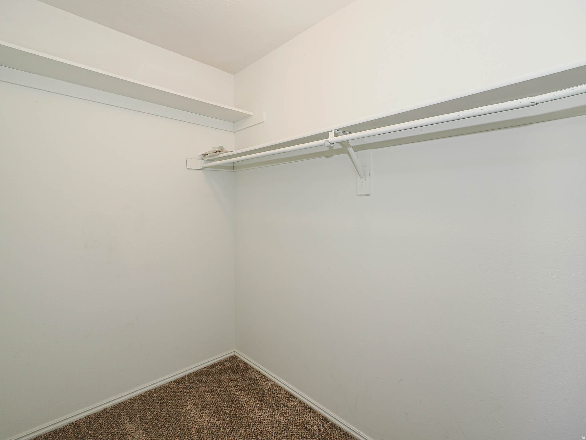 SETTLERS POINT - Residential