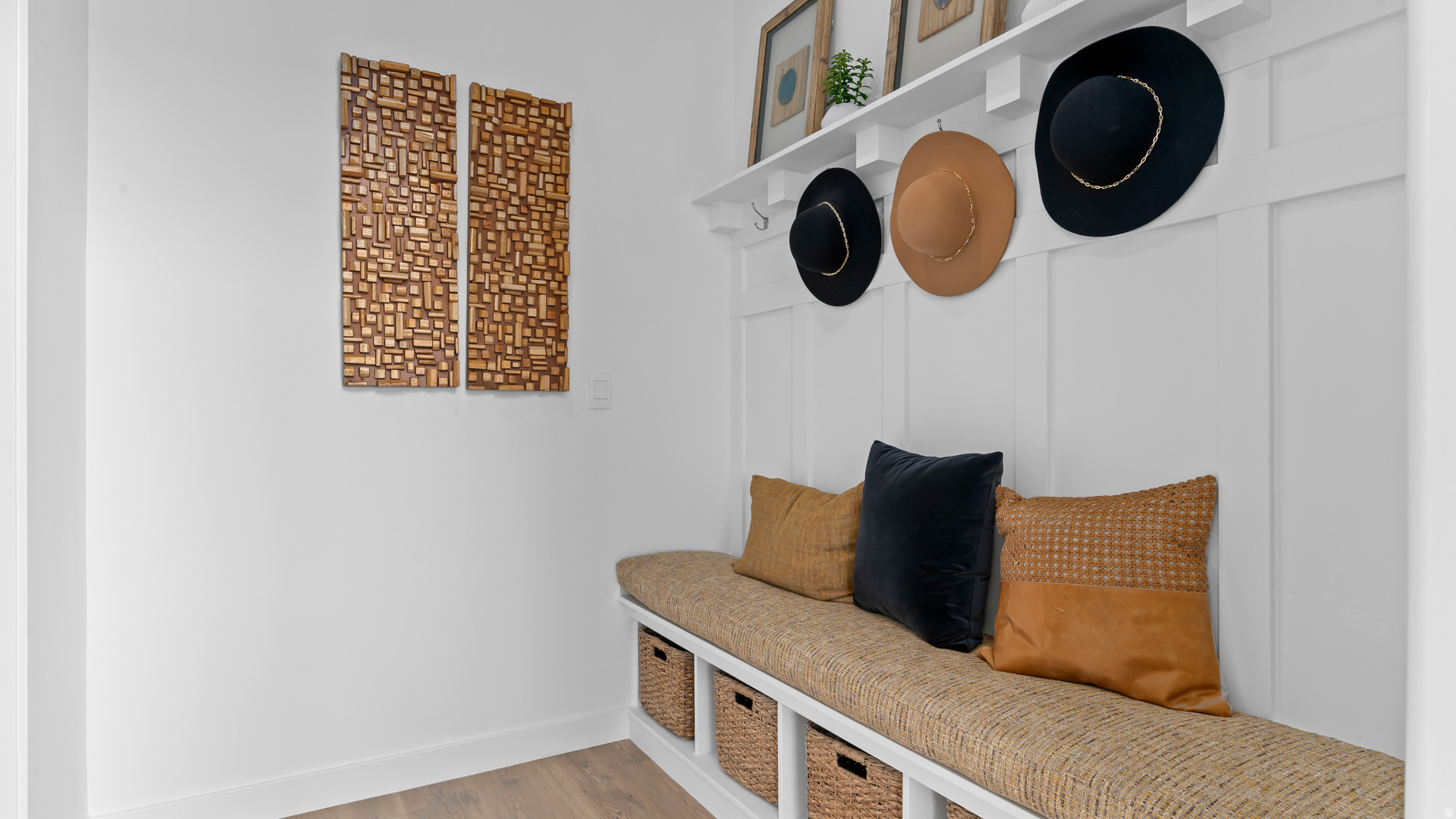 CHERRY WOOD - Residential