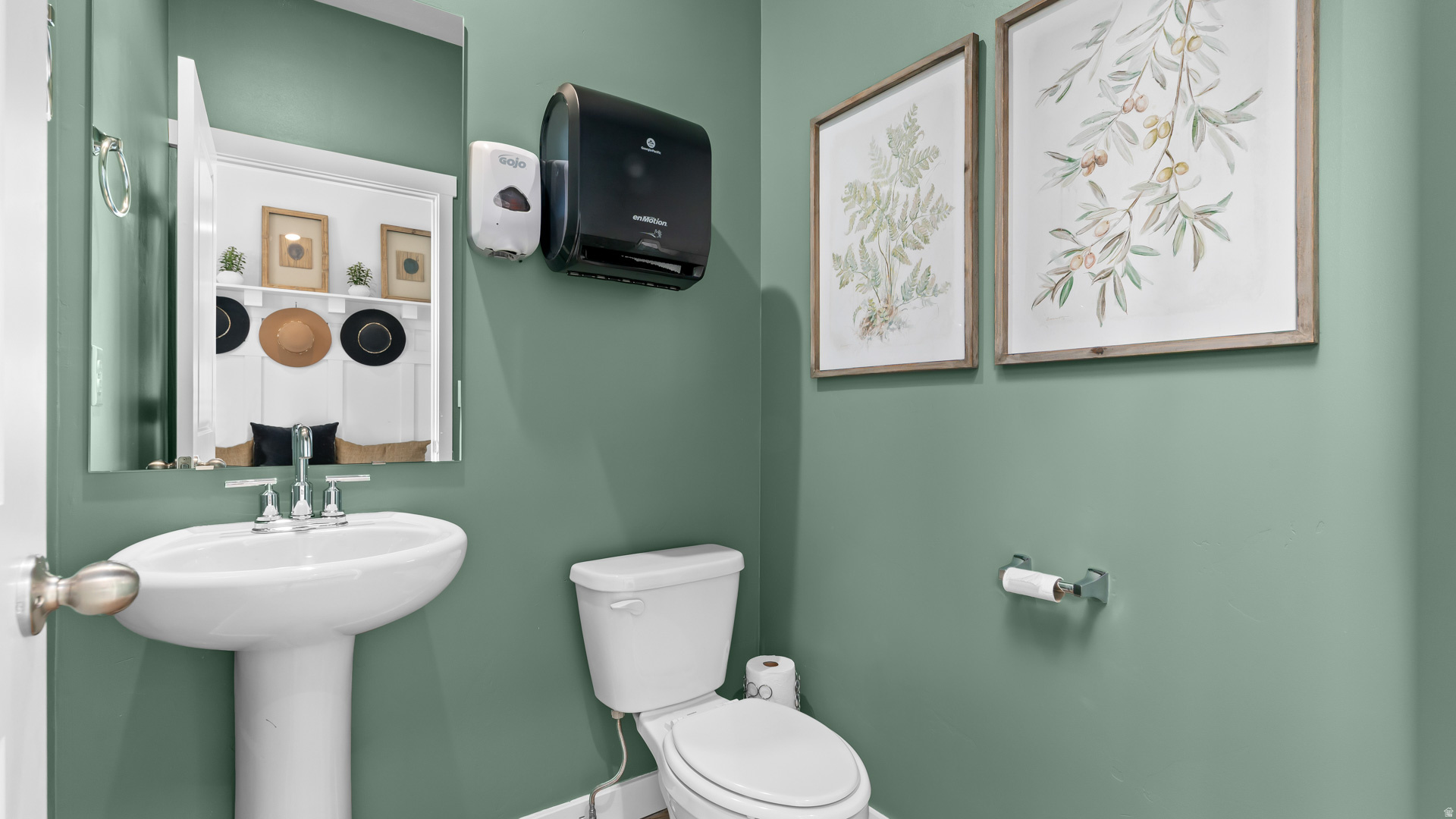 CHERRY WOOD - Residential