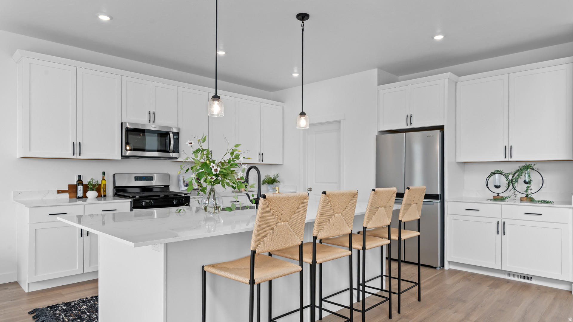 CHERRY WOOD - Residential