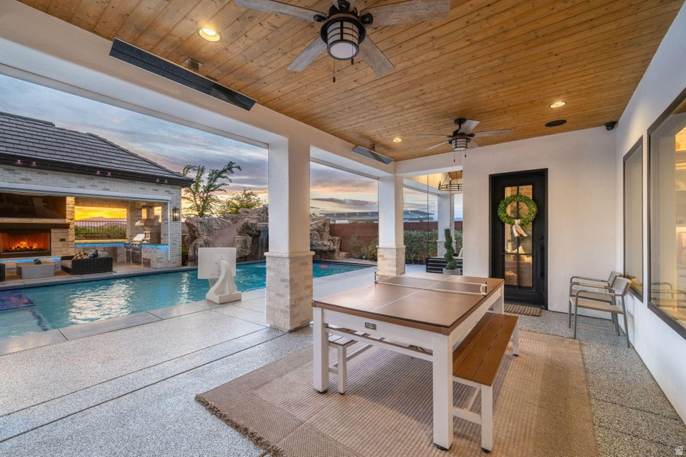 MAPLE ESTATES PH 3 - Residential