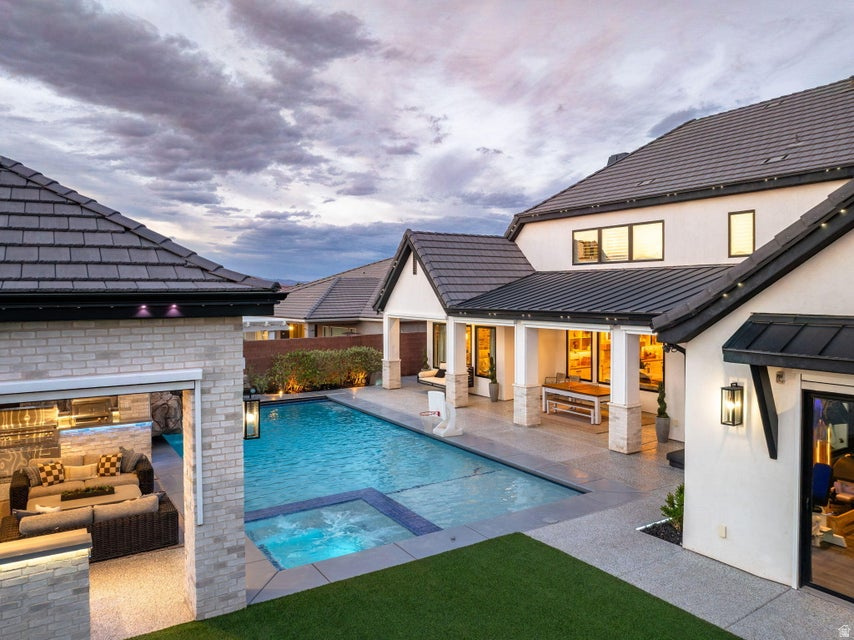 MAPLE ESTATES PH 3 - Residential