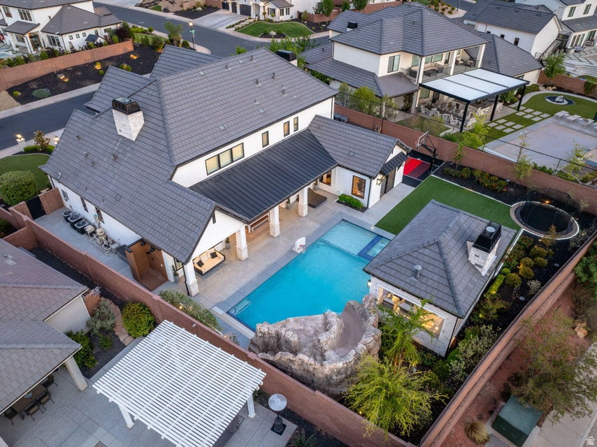 MAPLE ESTATES PH 3 - Residential