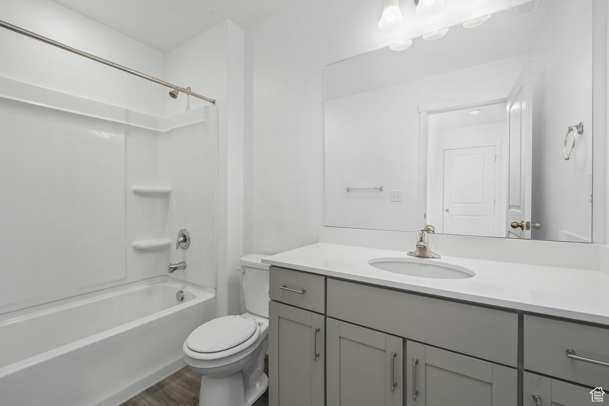 THE PARK TOWNHOMES - Residential