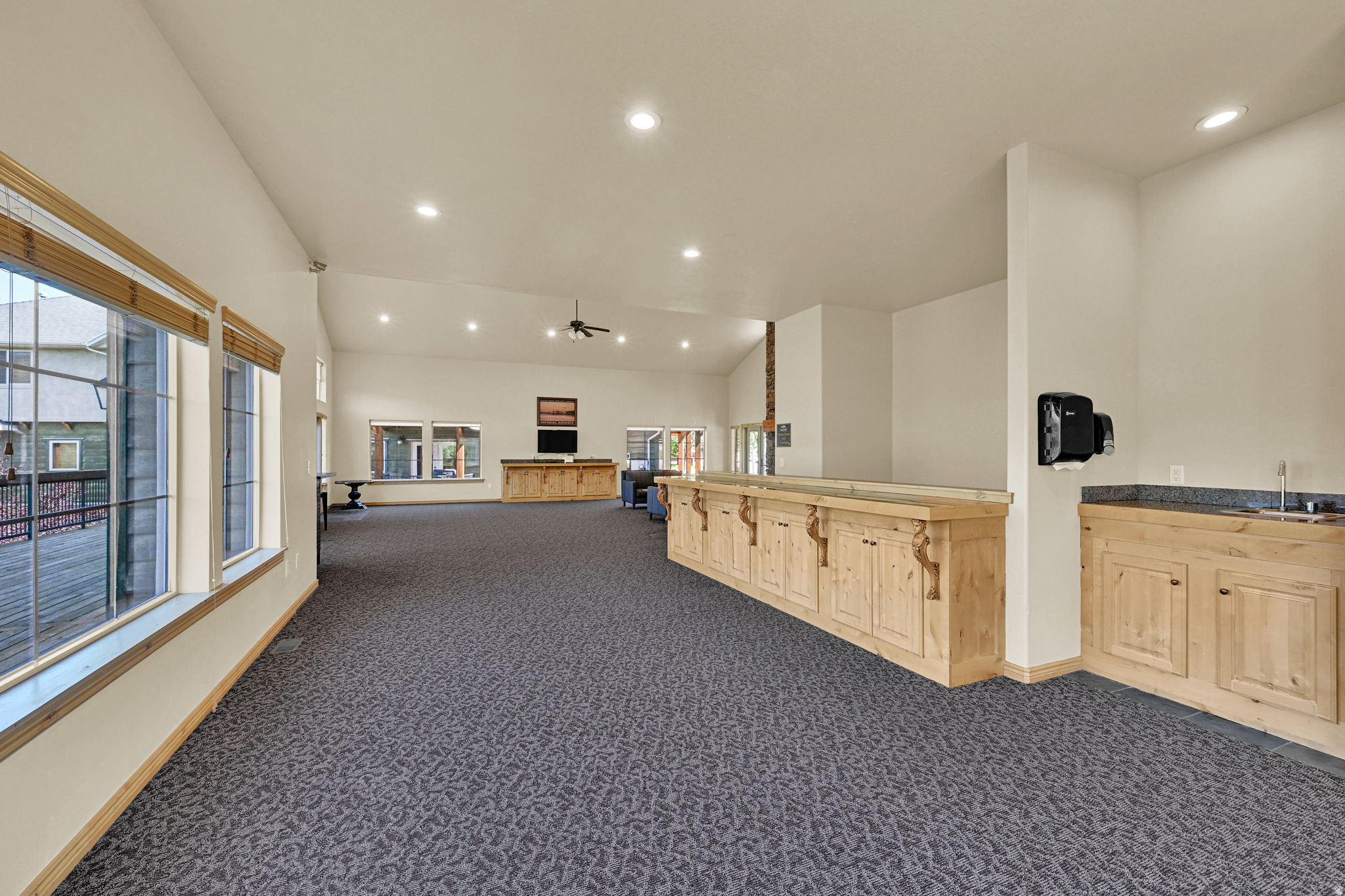 MOOSE HOLLOW - Residential