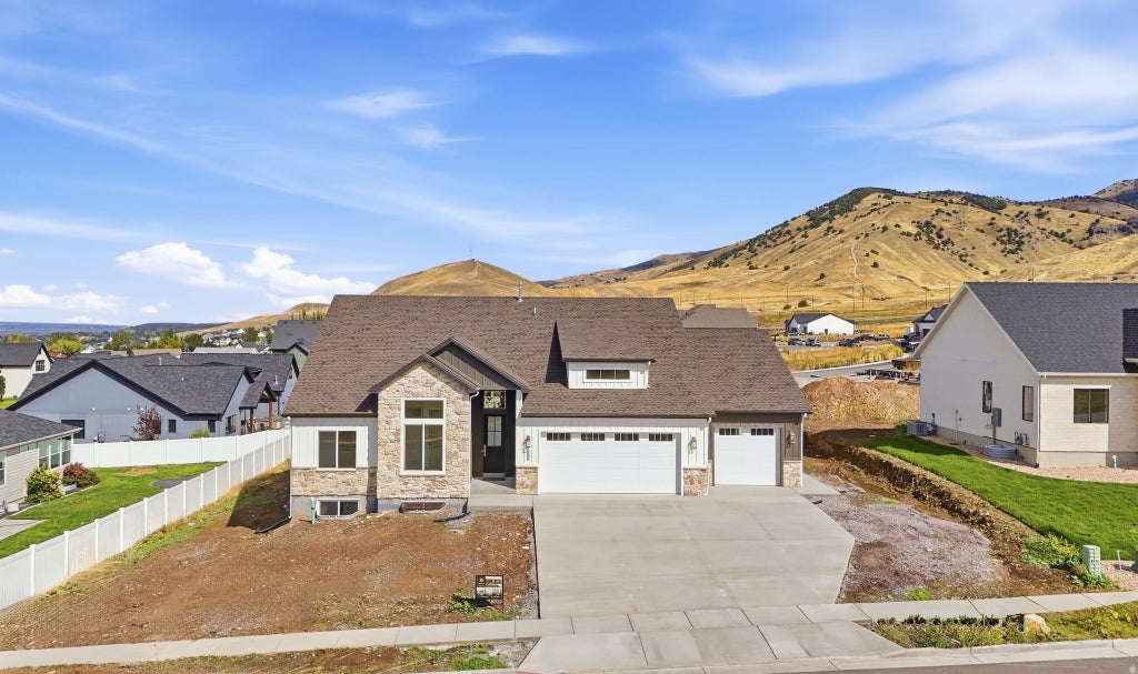 Photo of 1111 E CENTER ST #83, Hyde Park, UT 84318 (MLS # 2187053)