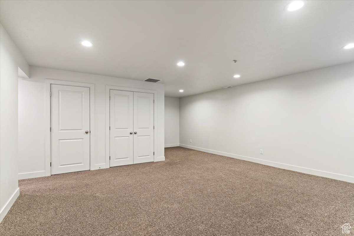 ASPEN RIDGE - Residential