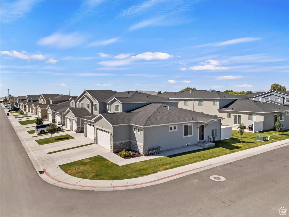 ASPEN RIDGE - Residential