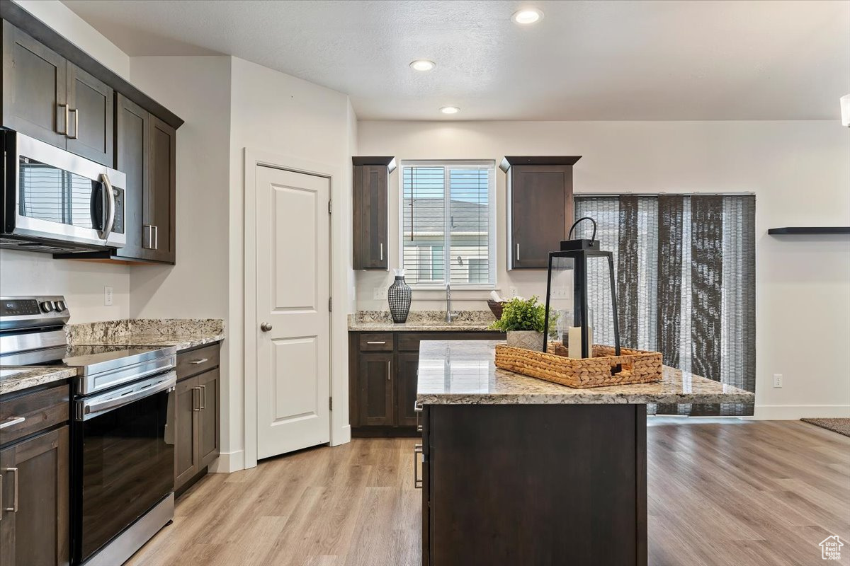 ASPEN RIDGE - Residential