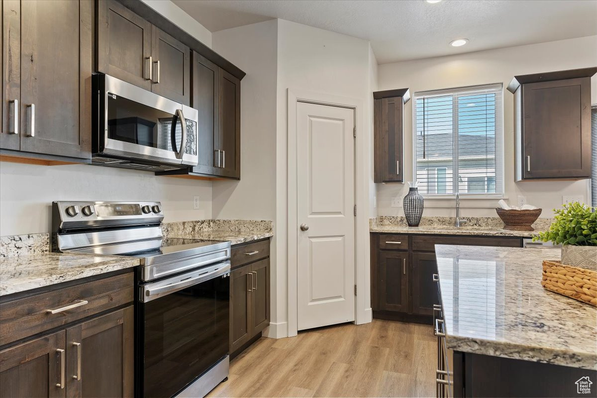 ASPEN RIDGE - Residential