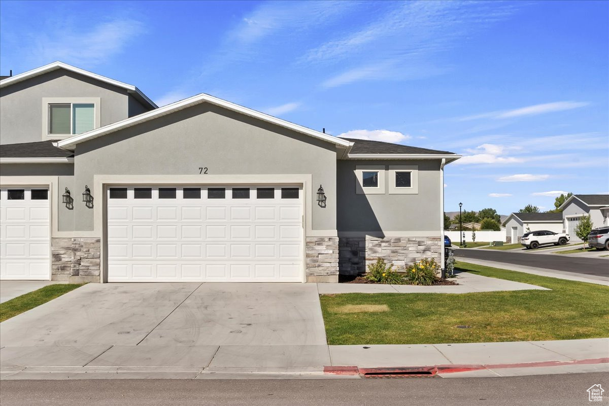 ASPEN RIDGE - Residential