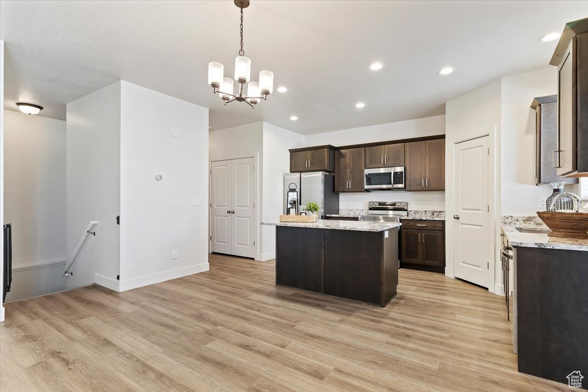 ASPEN RIDGE - Residential