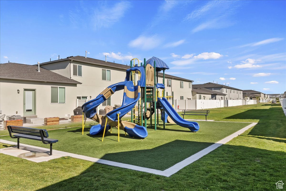 ASPEN RIDGE - Residential