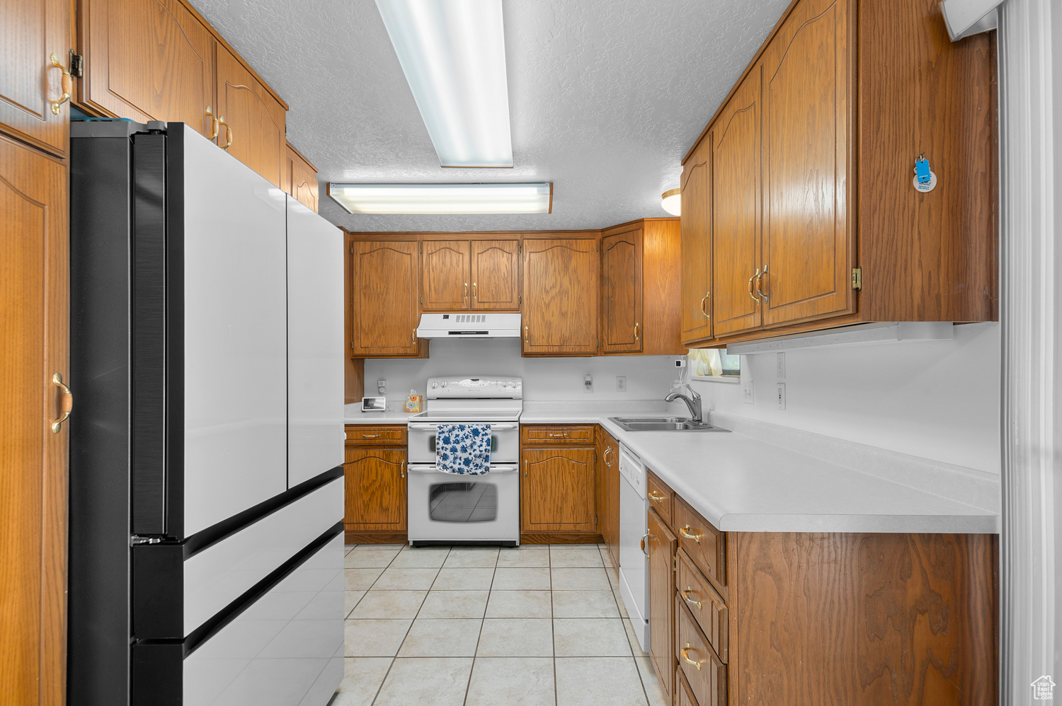 MEADOWS - Residential
