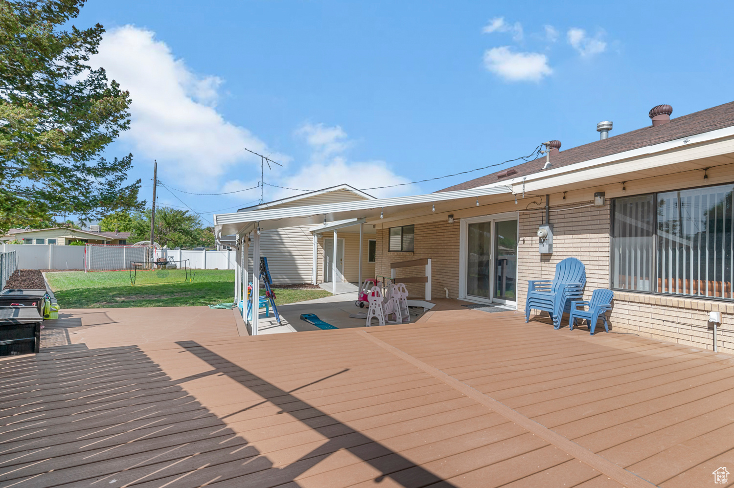 MEADOWS - Residential