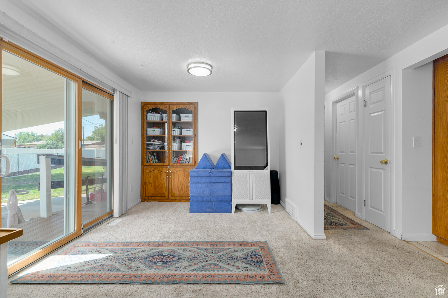 MEADOWS - Residential