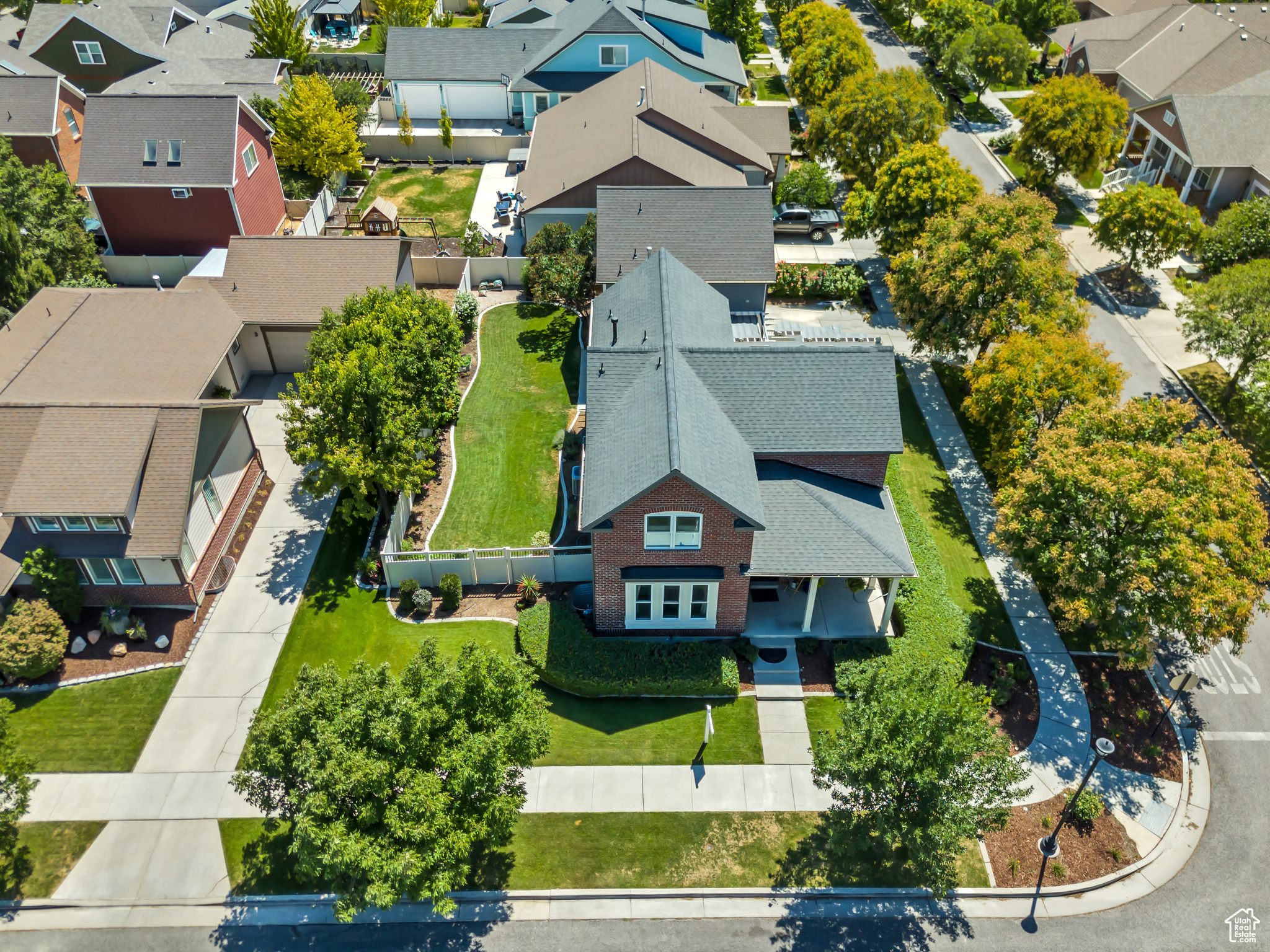 DAYBREAK - Residential