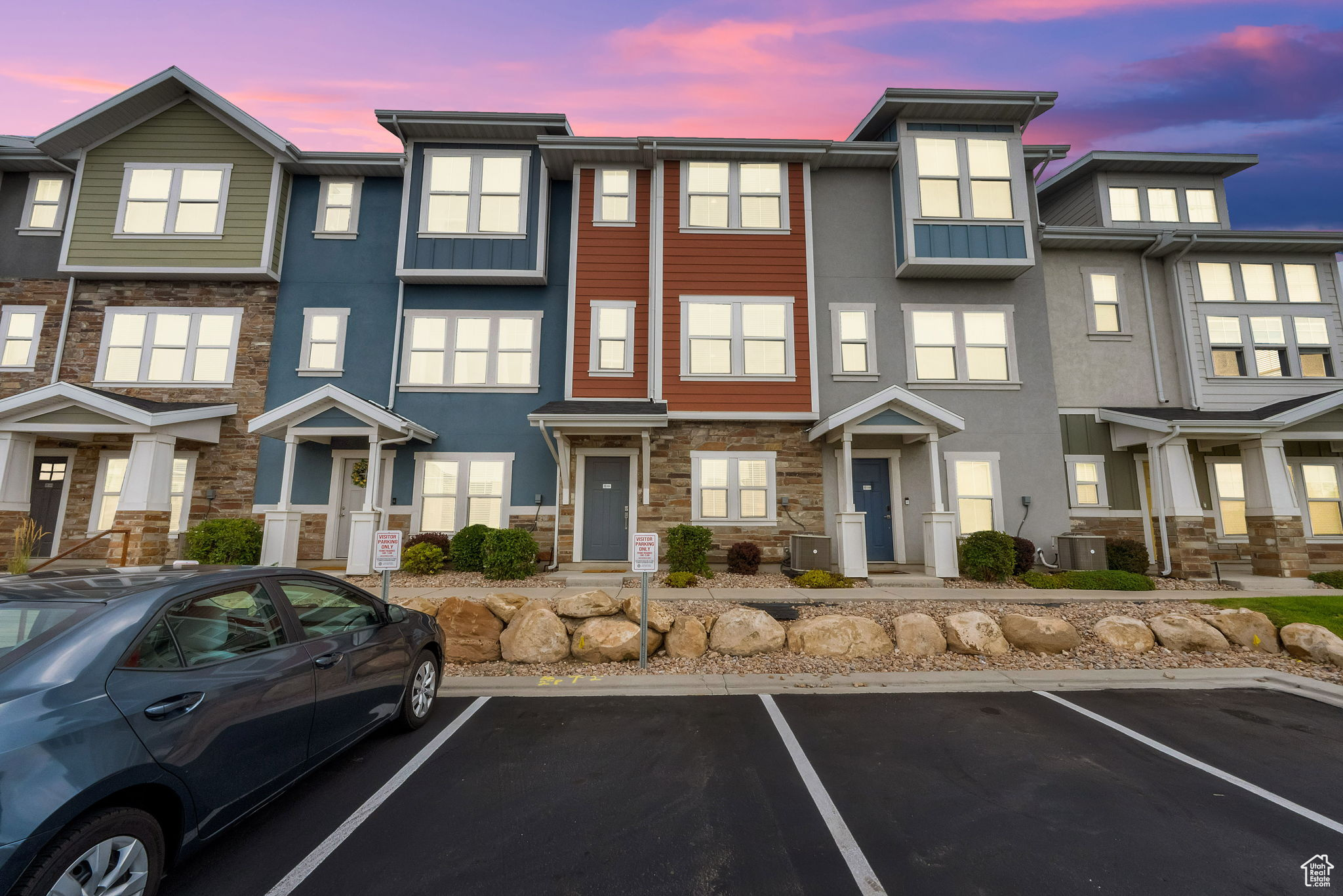 EDGEWATER AT GENEVA - Residential