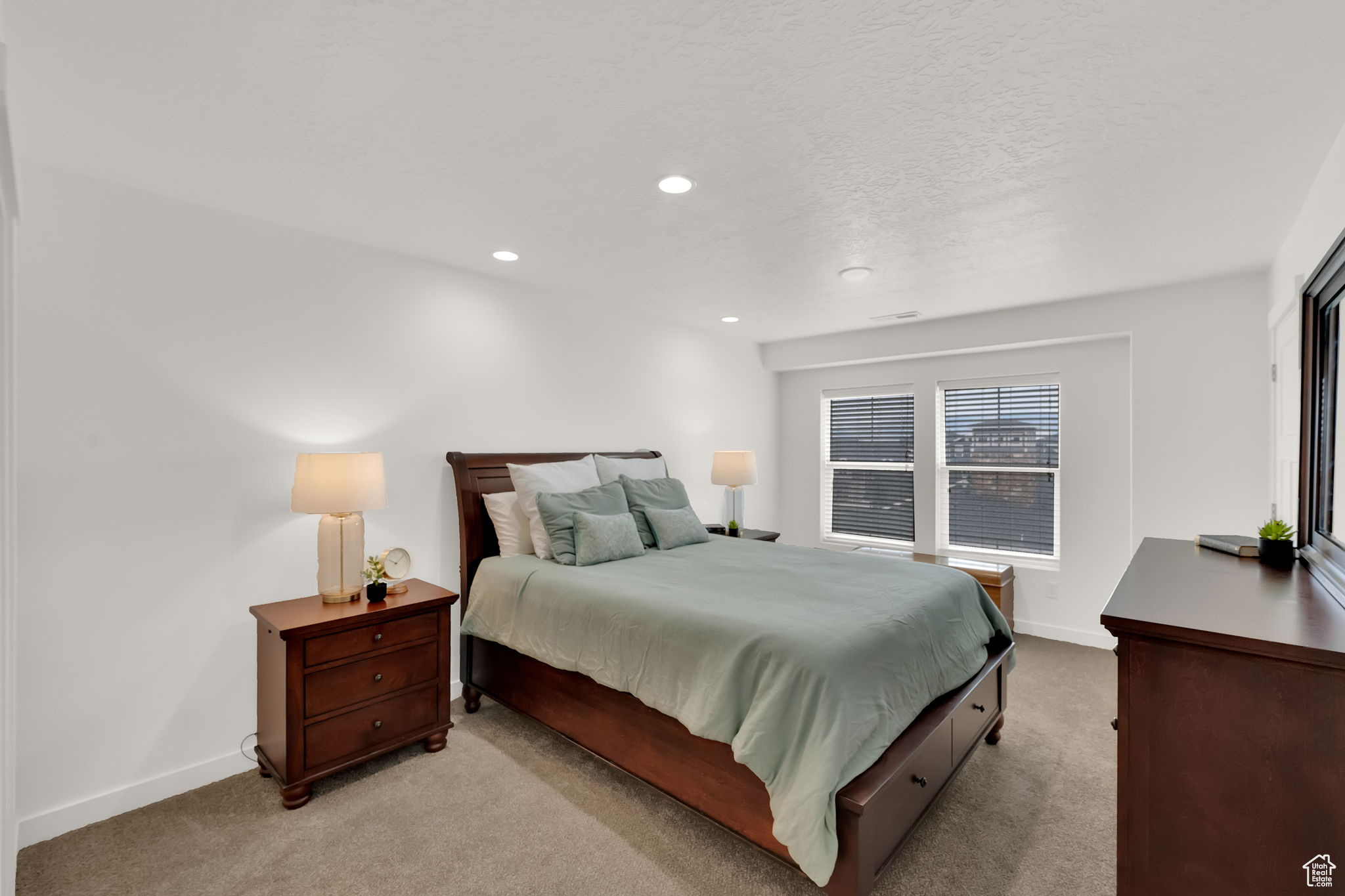 EDGEWATER AT GENEVA - Residential
