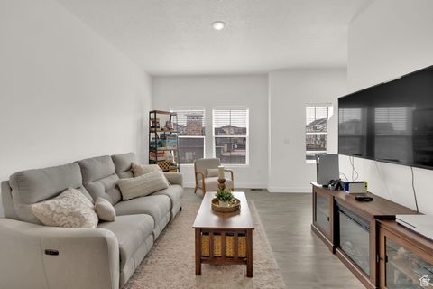 Tiny photo for 303 N 725 E, Vineyard, UT 84059 (MLS # 2108113)