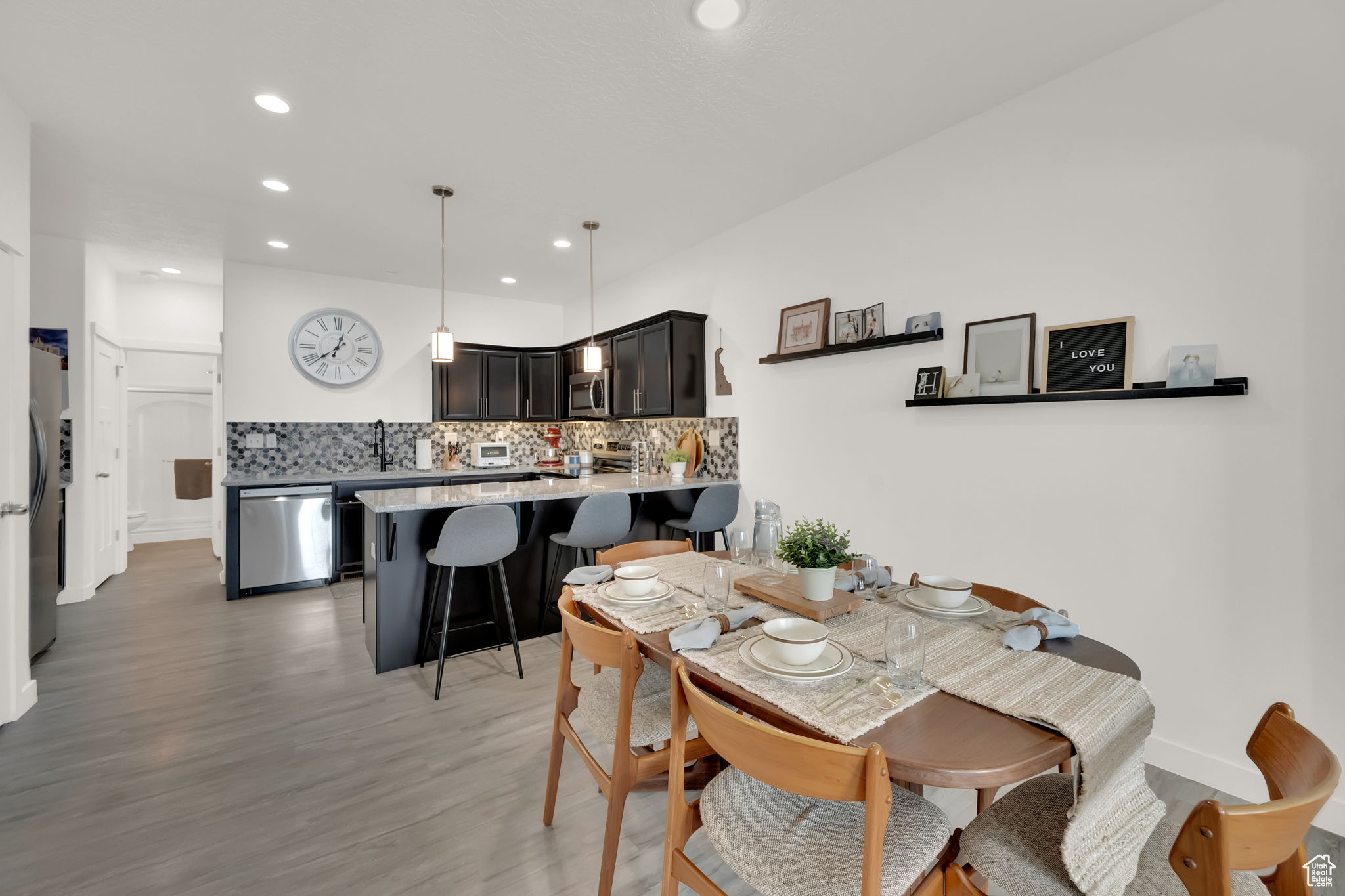 EDGEWATER AT GENEVA - Residential