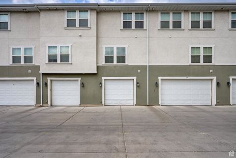 Tiny photo for 303 N 725 E, Vineyard, UT 84059 (MLS # 2108113)