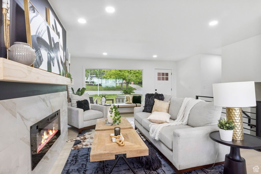 Photo of 1940 S 2500 E, Salt Lake City, UT 84108 (MLS # 2082987)