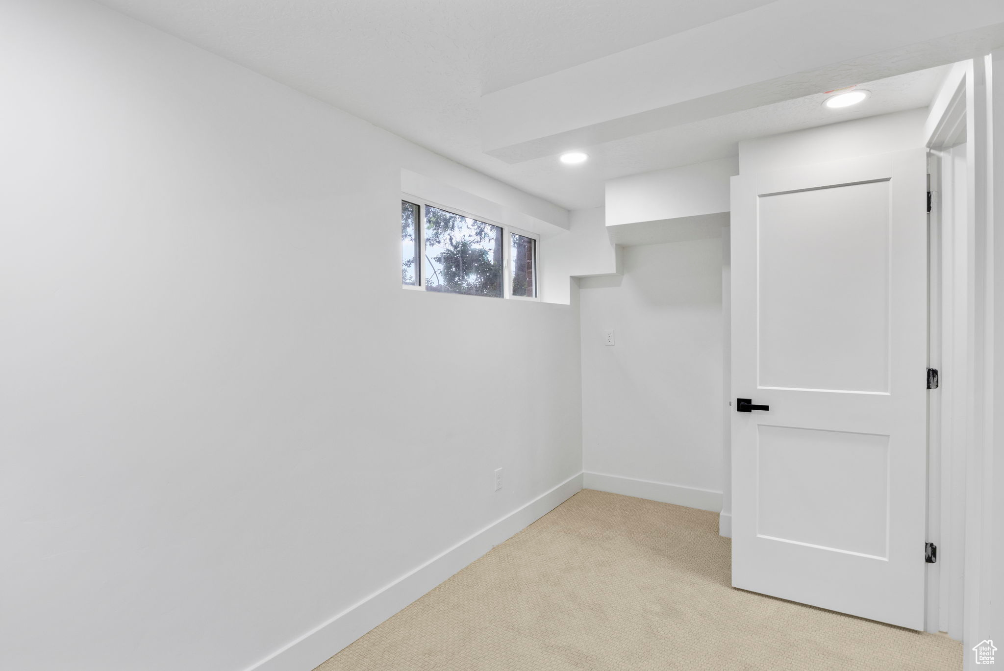 LAURELHURST - Residential