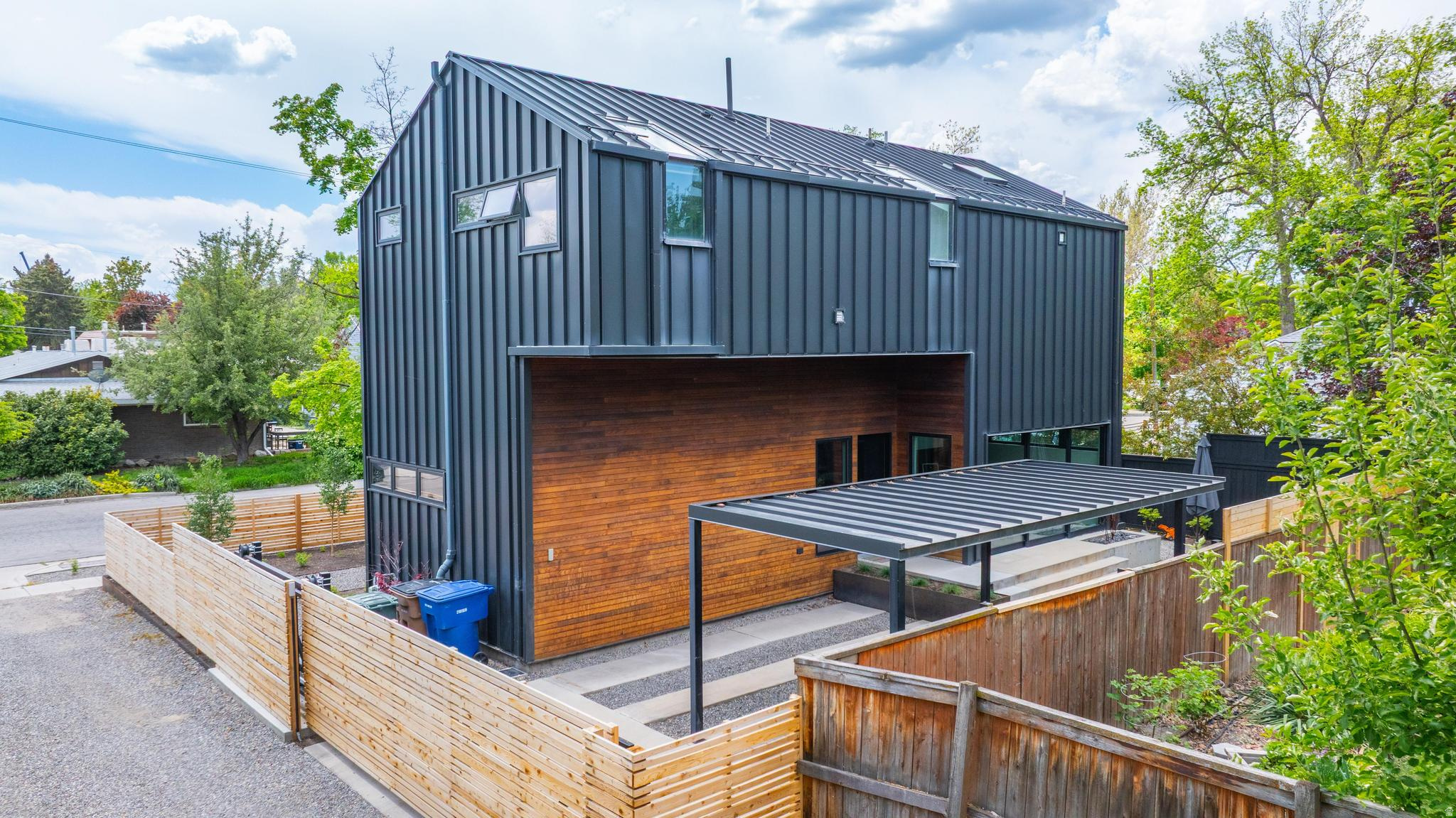 GORDON PLAT - Residential