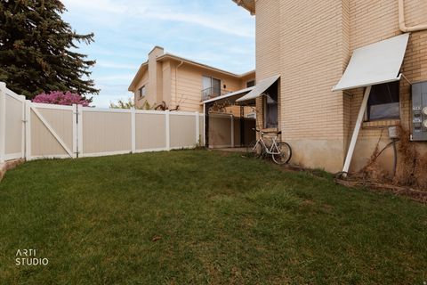Tiny photo for 2091 N 220 E, Provo, UT 84604 (MLS # 2148485)