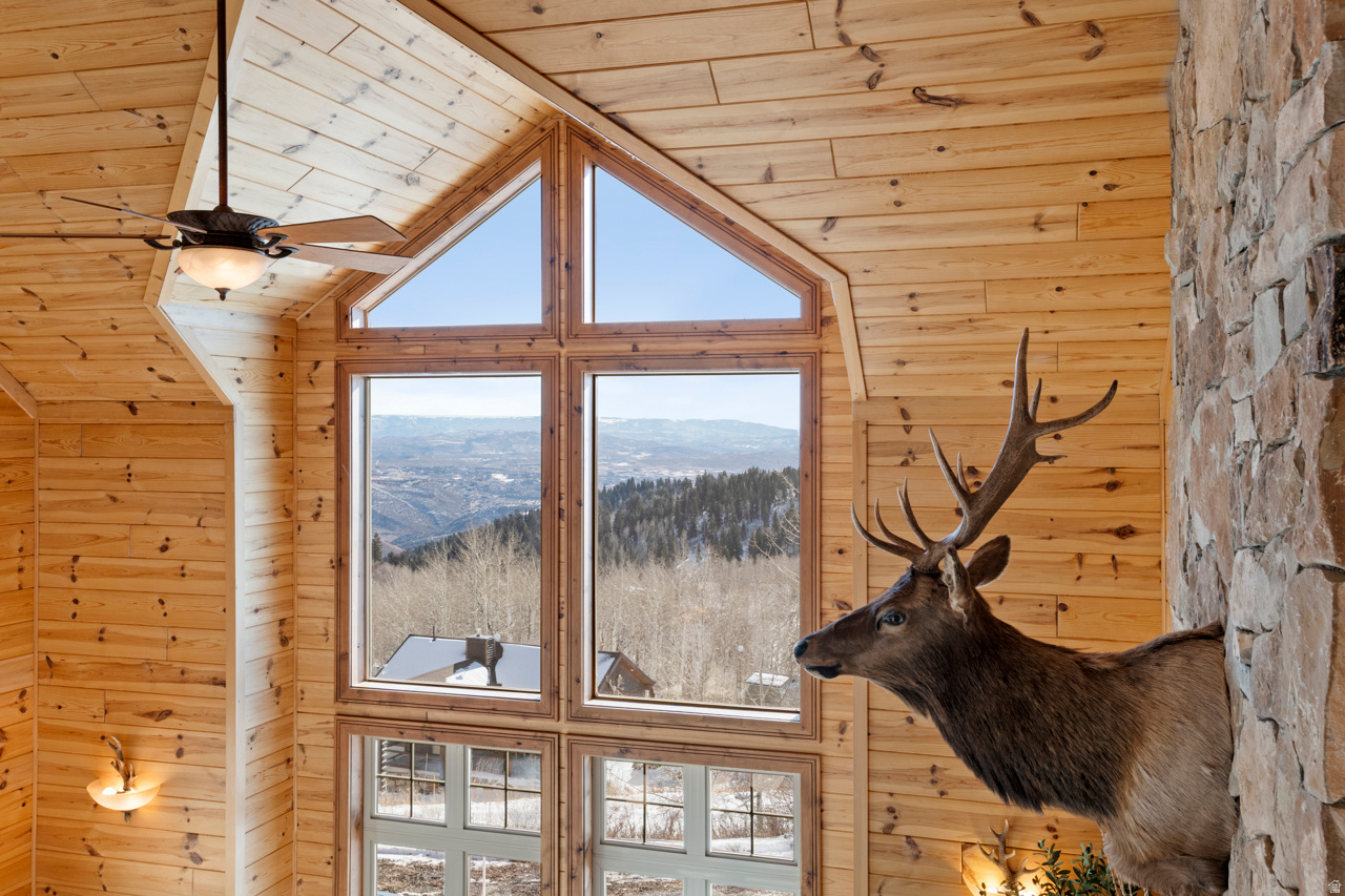 PINE MEADOW RANCH - Residential