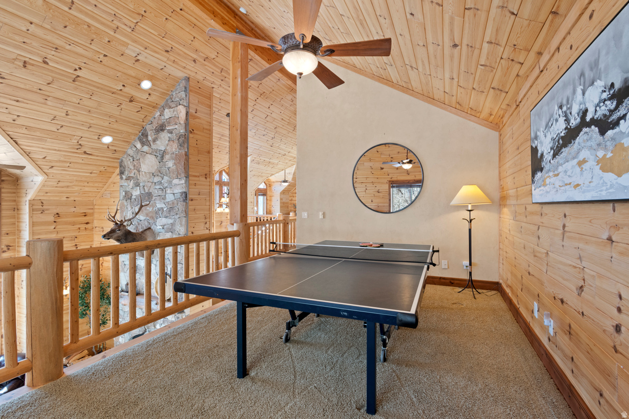 PINE MEADOW RANCH - Residential