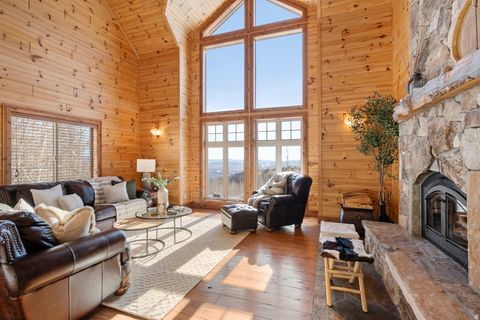 Photo of 2050 W WILLOW CIR, Wanship, UT 84017 (MLS # 2127518)